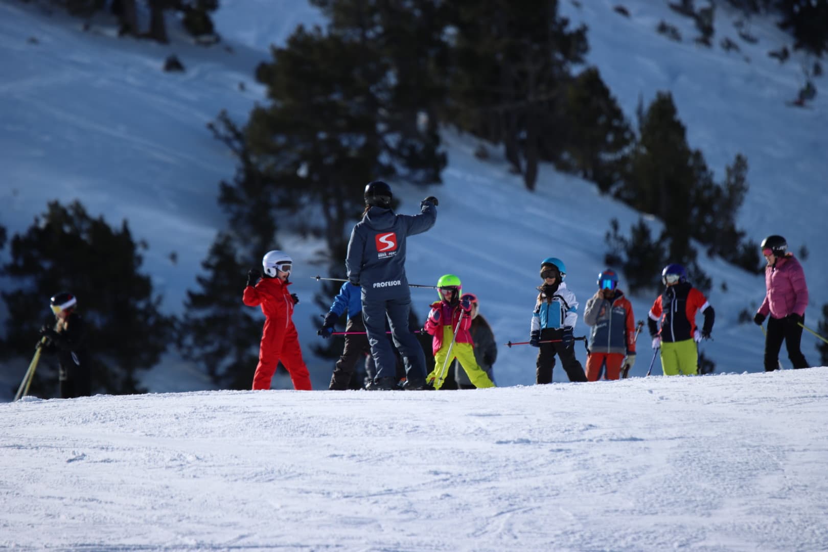 Cursillo 3h 6-8 años B (Cintas)